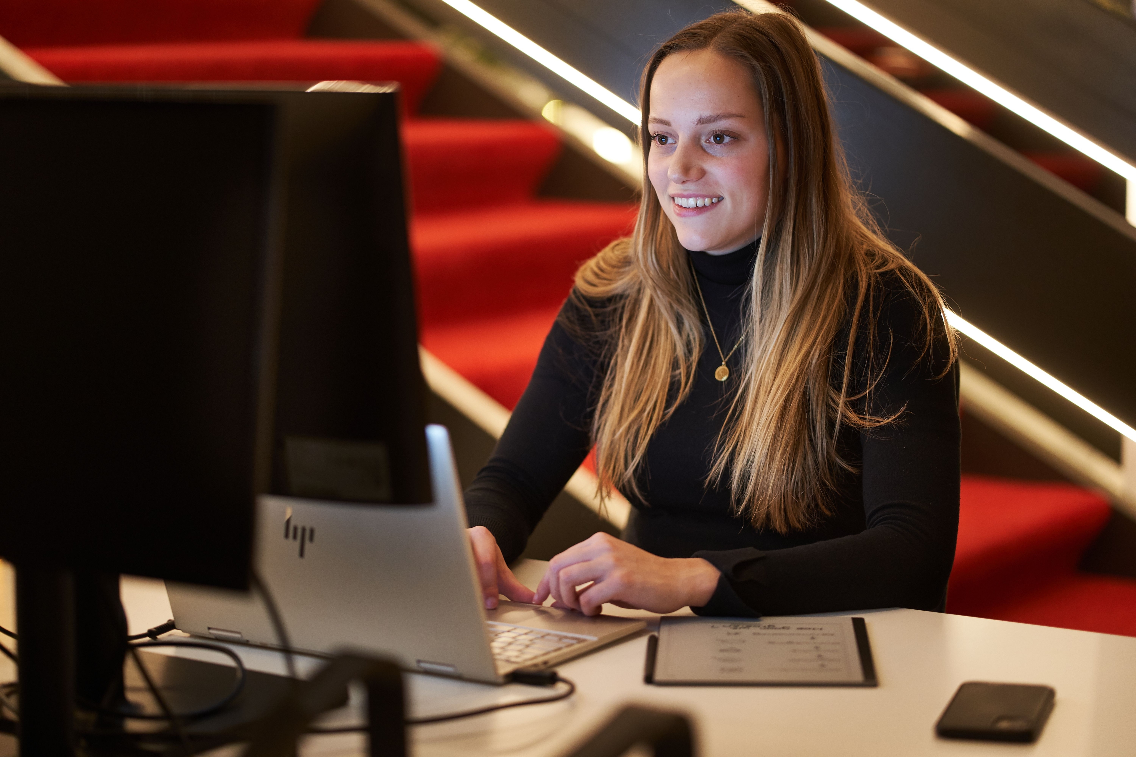 Maak kennis met Rosalie - Junior Marketeer bij LeadLogic afbeelding