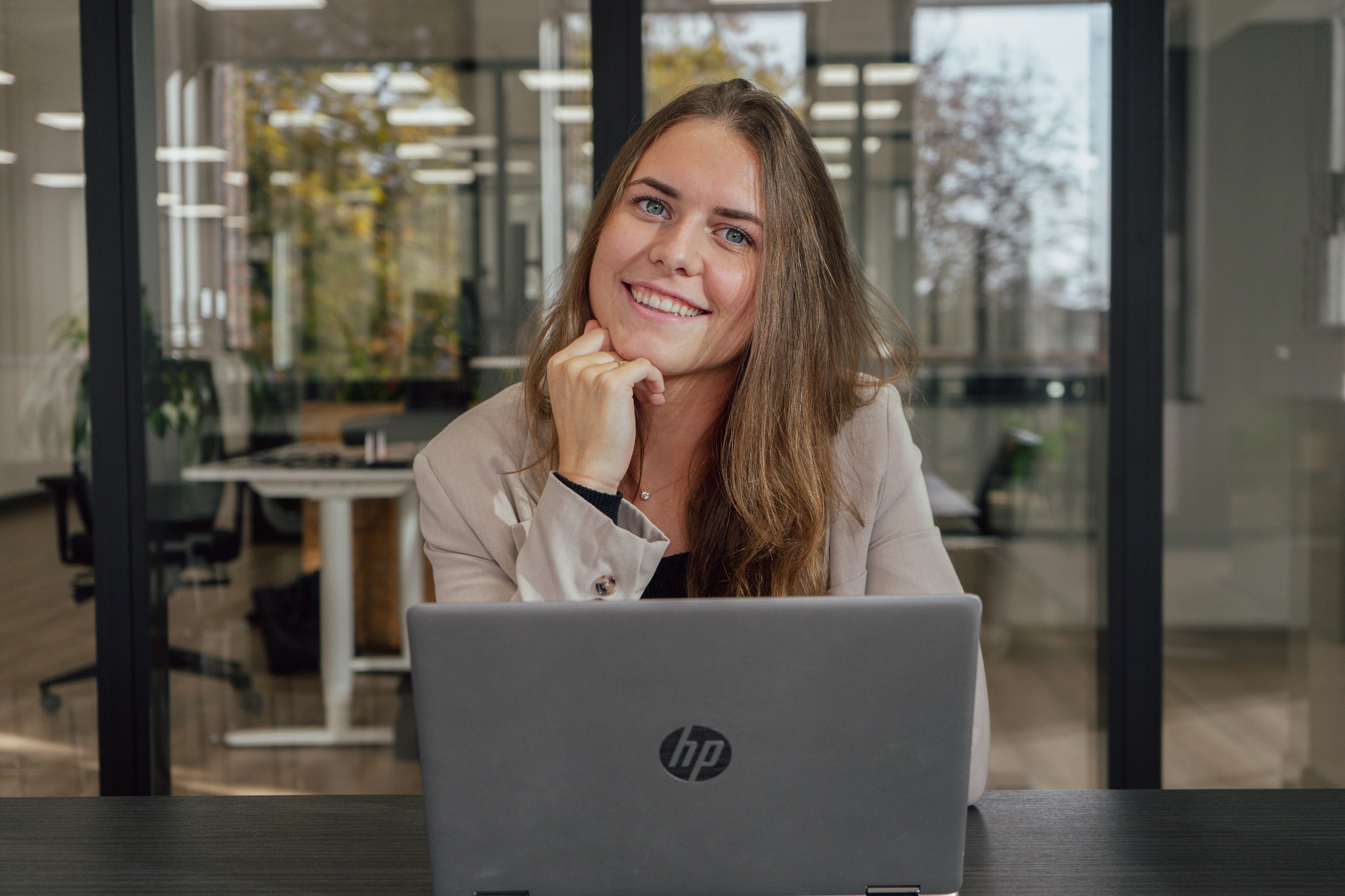 thumbnail Maak kennis met Nannet: junior digital marketing consultant bij LeadLogic